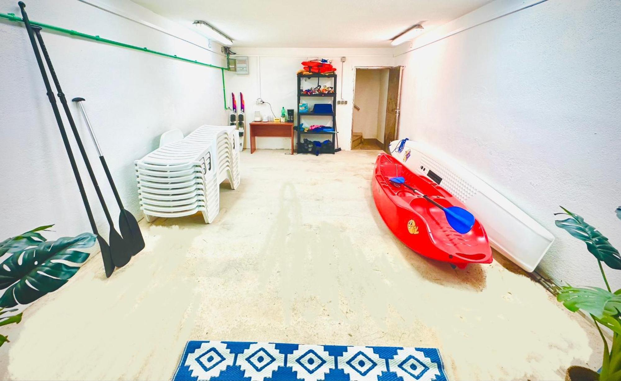 טרוגיר Luxury Seaside Villa With A Classic Mediterranean Olive Garden, A Fully Equipped Professional Kitchen, Pool, Sauna, Padle Boards And Canoe - Miolin Beach House מראה חיצוני תמונה